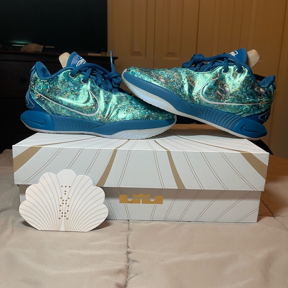 Nike Air Zoom LeBron 21 ‘Abalone’ Limited Edition
